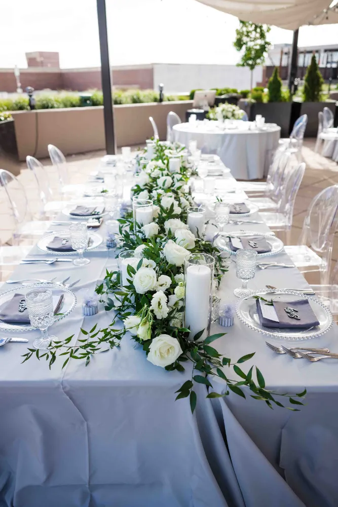 table centerpiece with white flowers